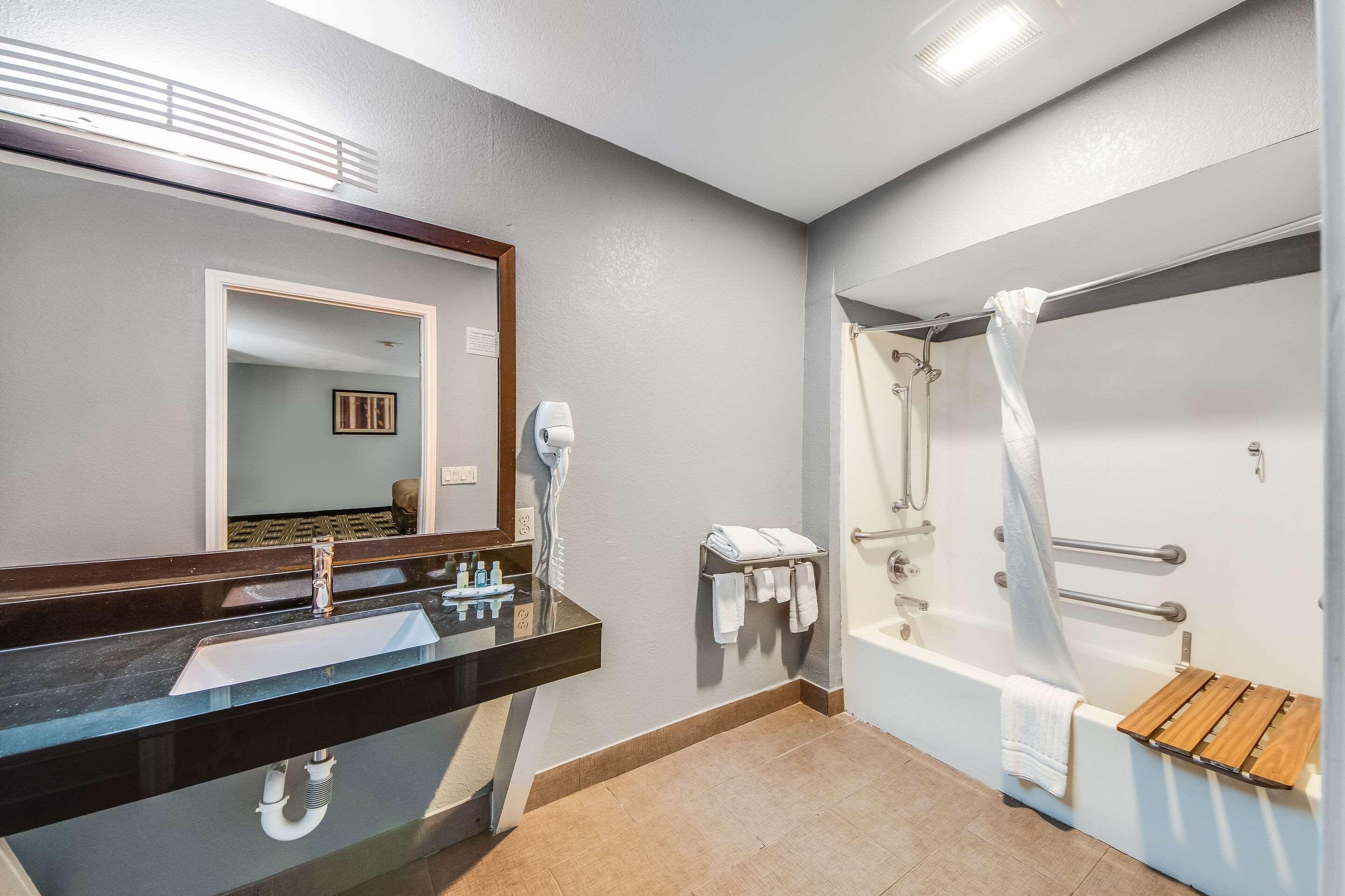 Quality Inn Near Medical Center Сан-Антонио Экстерьер фото