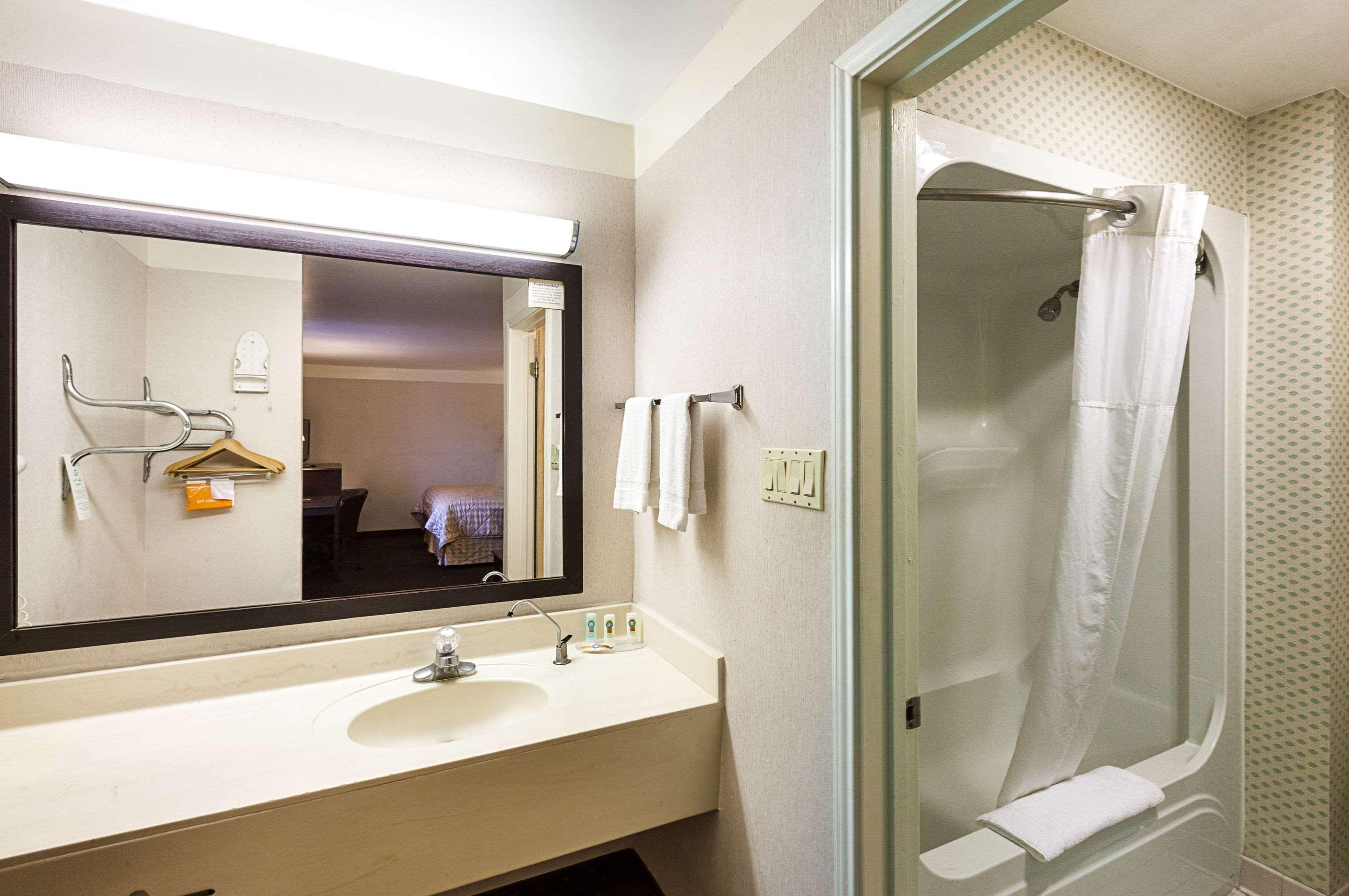 Quality Inn Near Medical Center Сан-Антонио Экстерьер фото